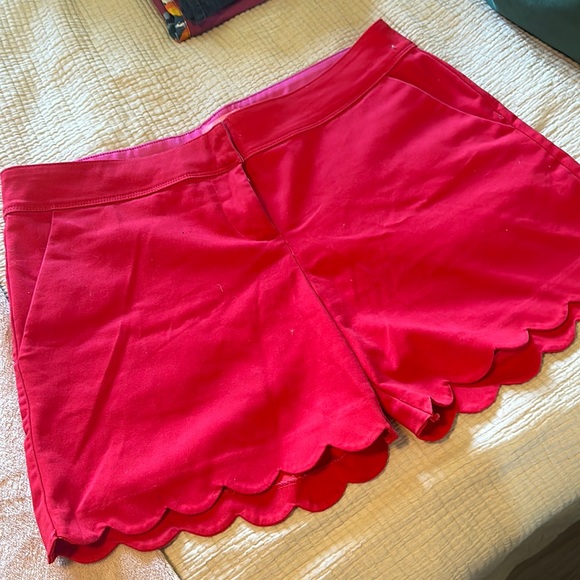 Red-Pink Scallop Shorts - Picture 1 of 5